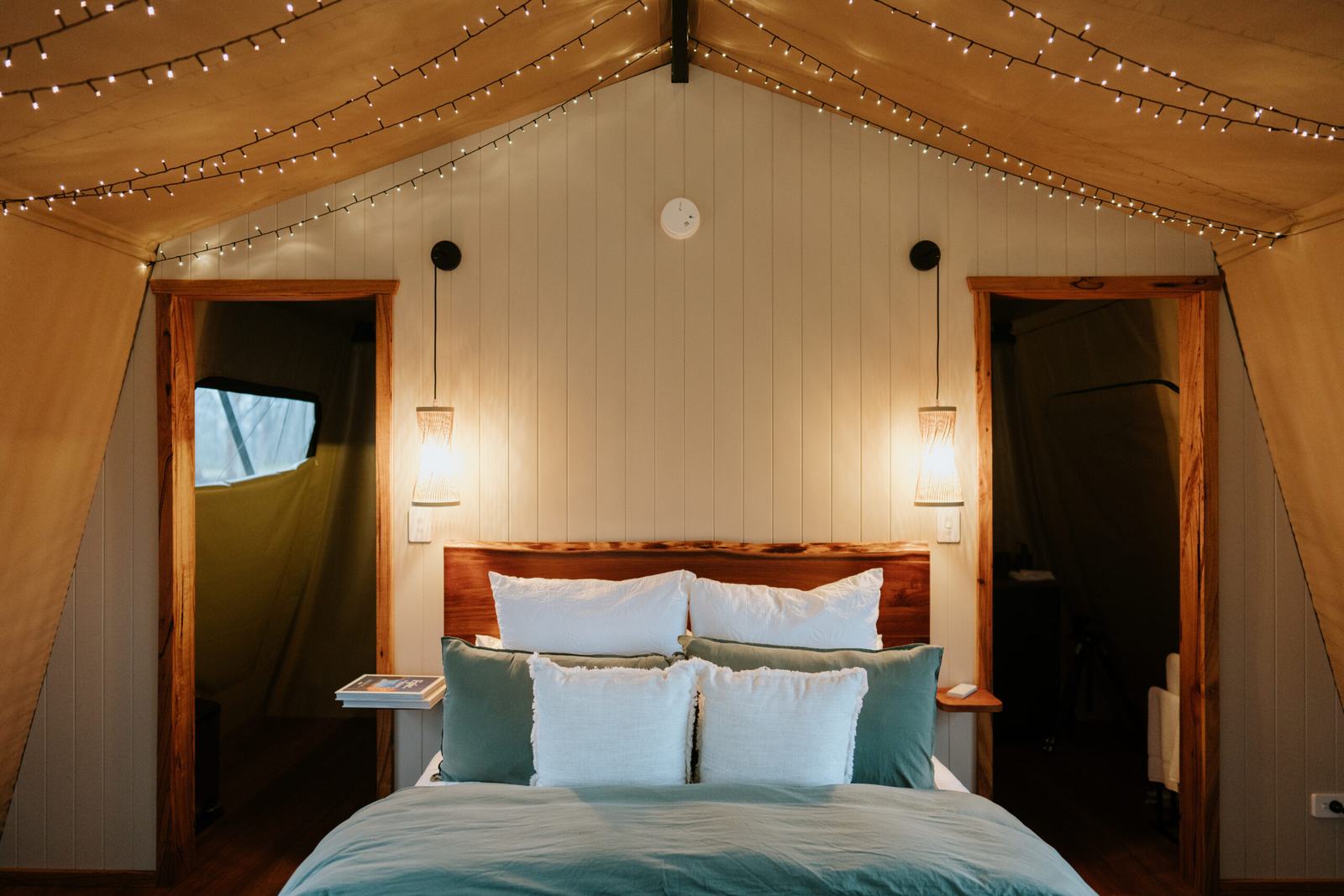 Crisp linen and a live-edge timber headboard